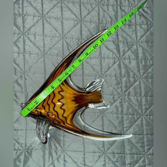MURANO Artistic Glass Fish Sculpture in Amber and Black. 4’ X 5’. - Picture 10 of 14